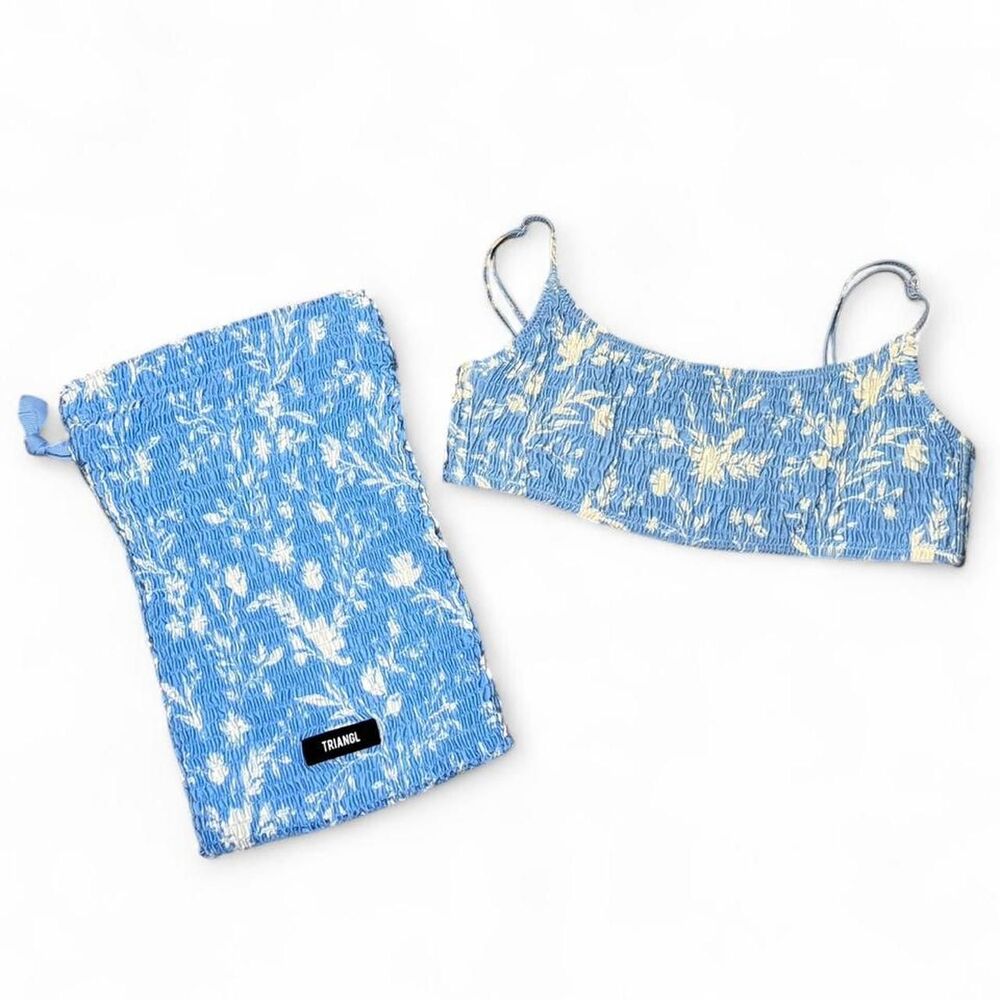 Triangl Scoop Ruched Swim Bikini Top & Drawstring Bag Blue Floral - Size Small